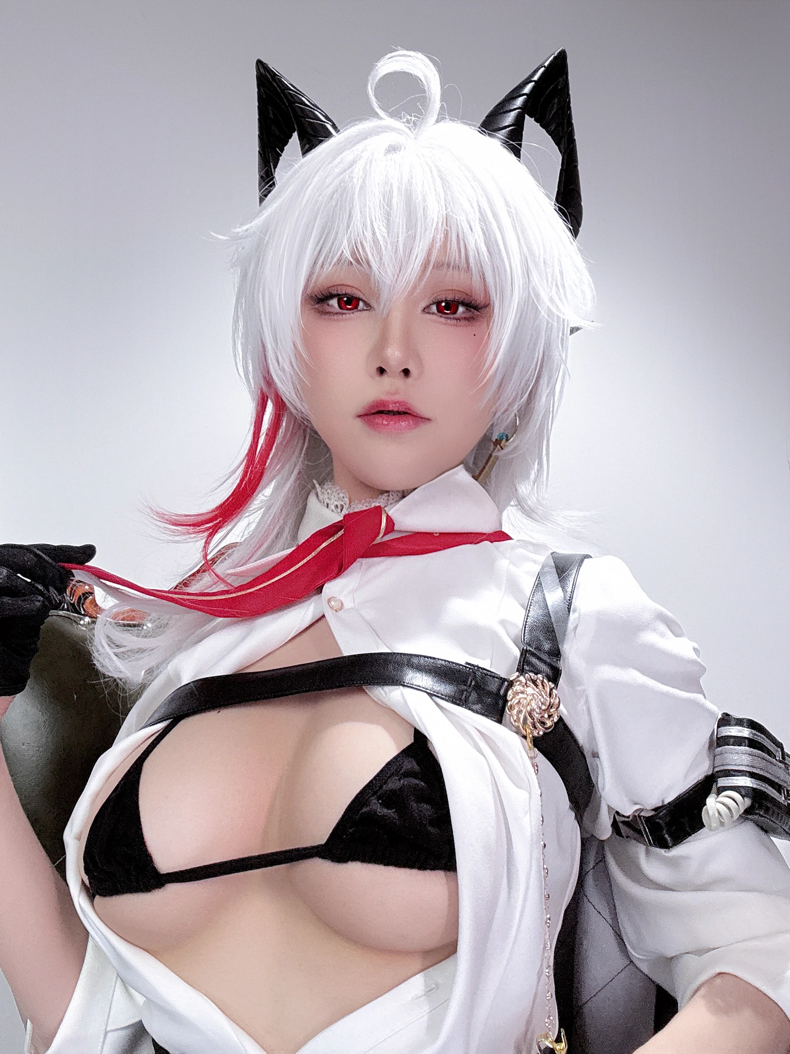 水淼Aqua《Fantia ザンニー🖤》写真图集 30P｜在线预览与图包下载