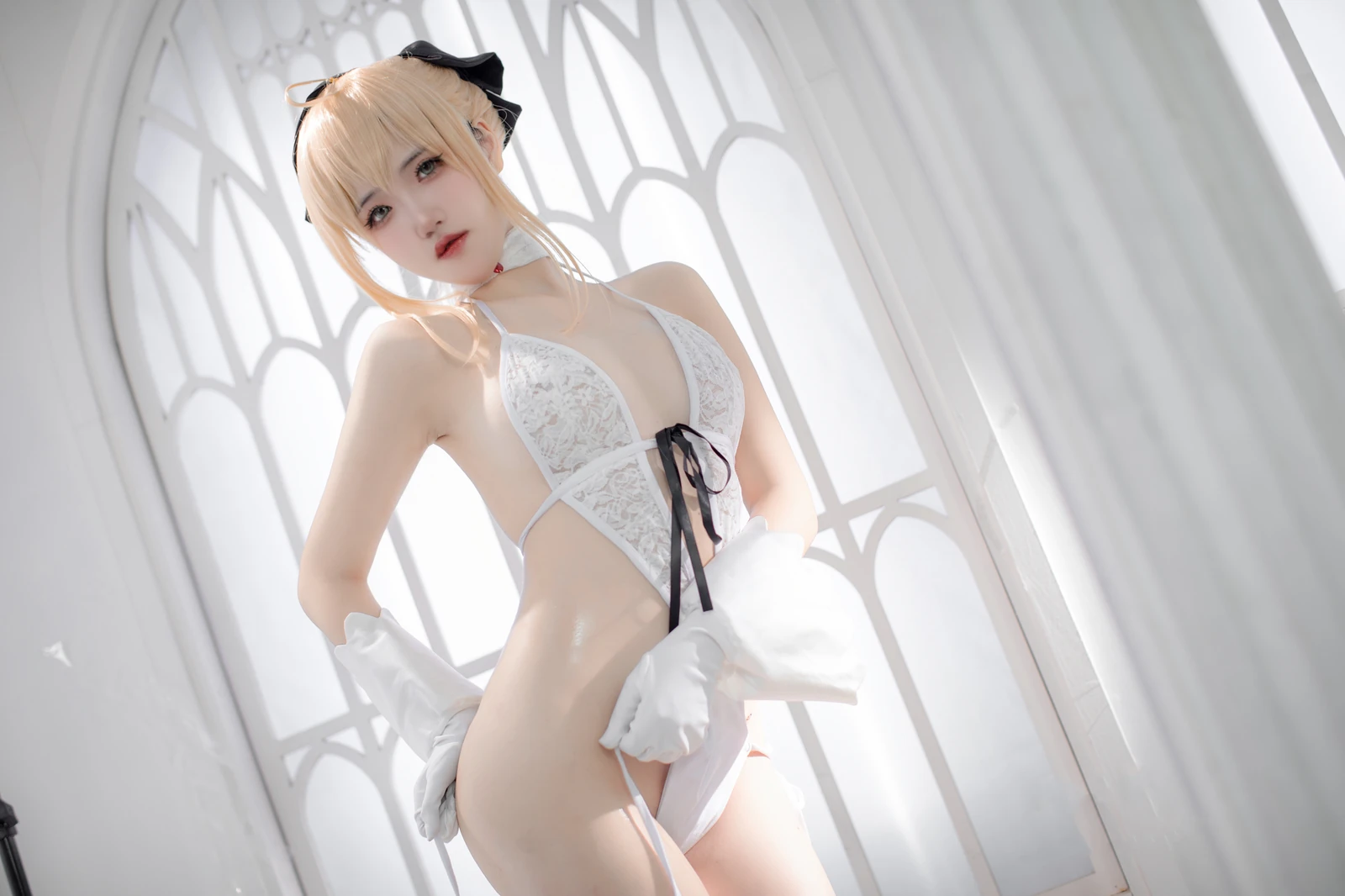 阿薰kaOri《白Saber》写真图集 50P｜在线预览与图包下载