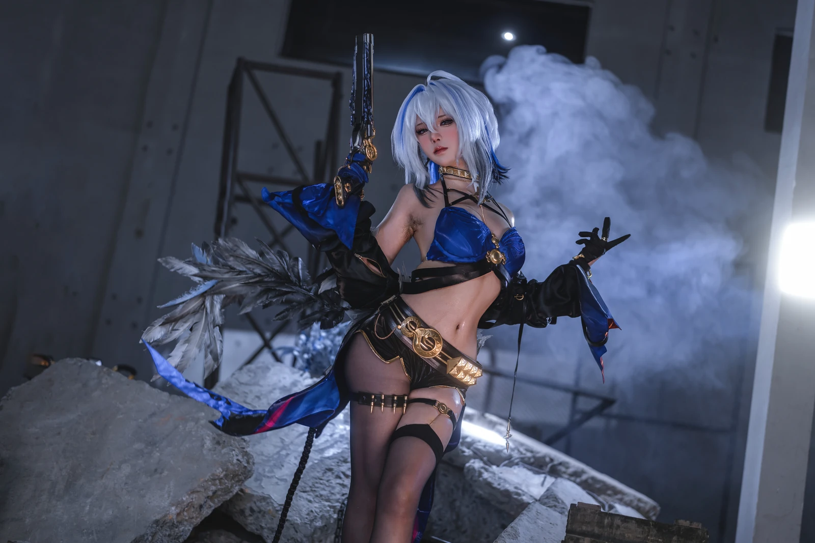 阿薰kaOri《鸣潮 嘉贝莉娜》写真图集 215P｜在线预览与图包下载