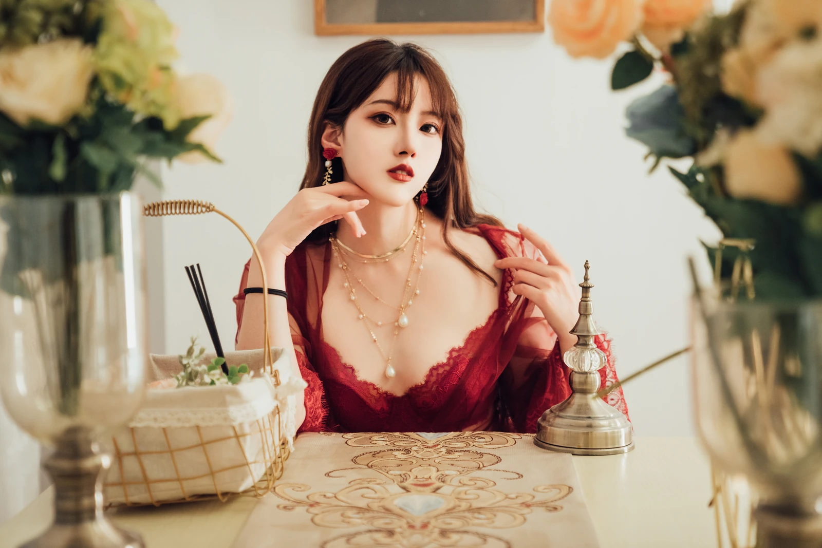 Natsuko_夏夏子《秘密恋人》写真图集 40P｜在线预览与图包下载