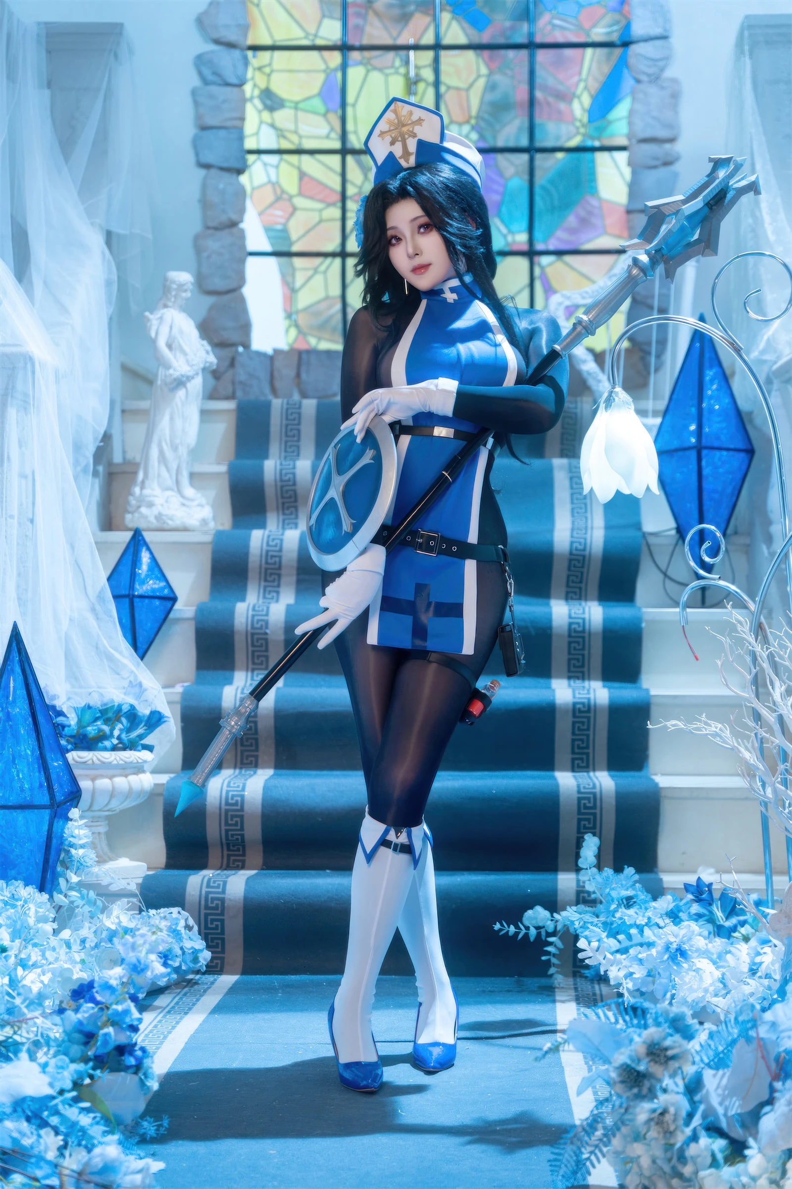 Natsuko_夏夏子《NIKKE 梅登·冰玫瑰》写真图集 71P｜在线预览与图包下载