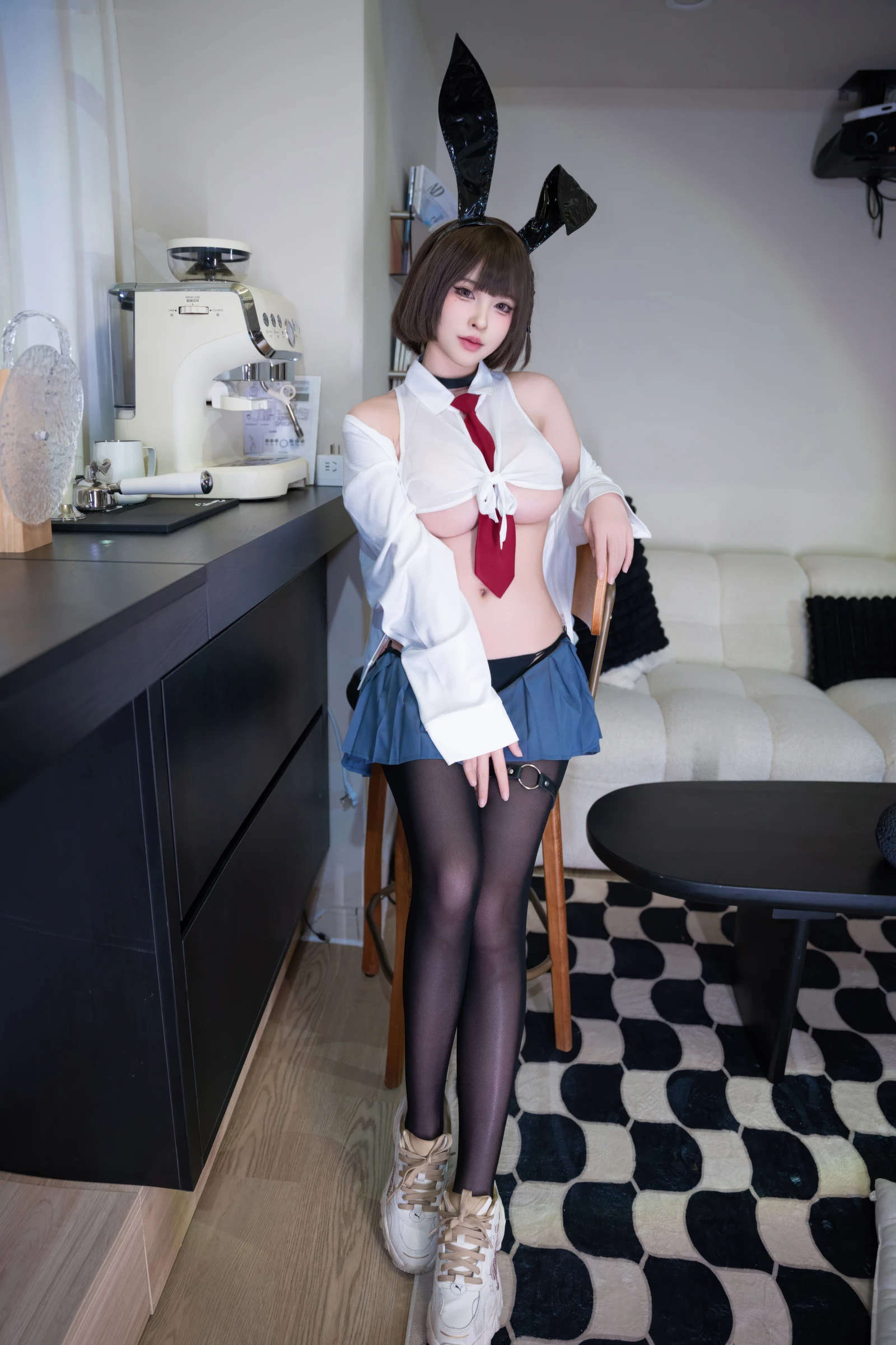 清水由乃《不良JK兔女郎》写真图集 59P｜在线预览与图包下载