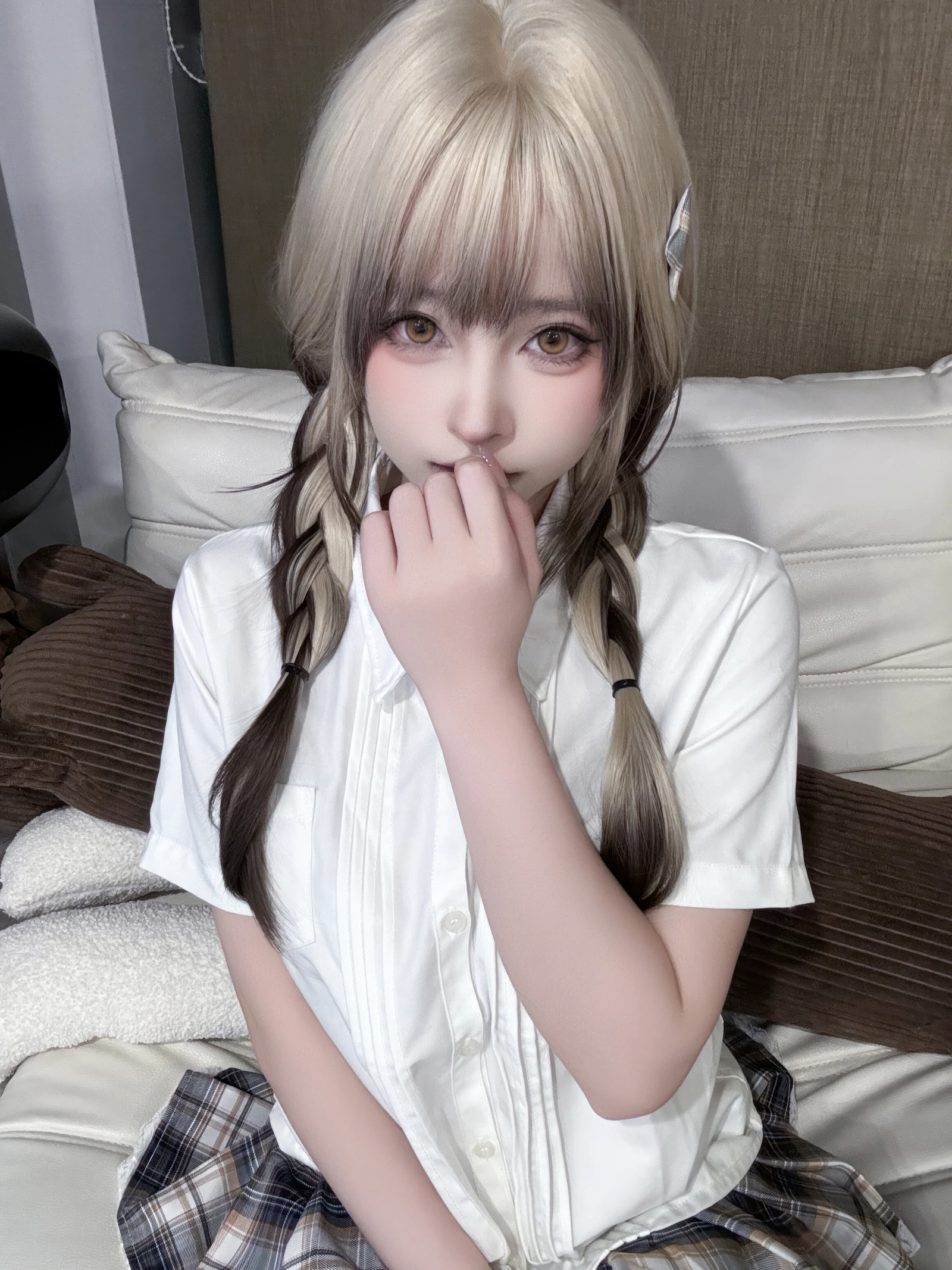 清水由乃《白衫碎影》写真图集 55P｜在线预览与图包下载