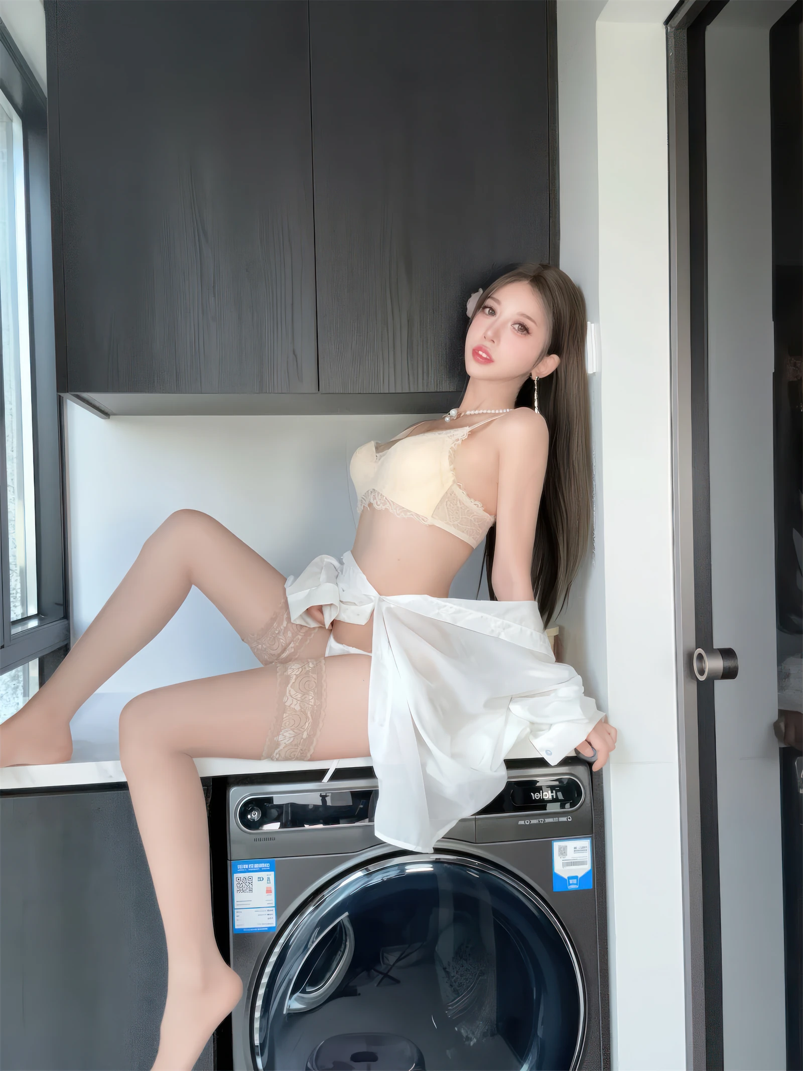 过期米线线喵《羞涩の妻》写真图集 39P｜在线预览与图包下载