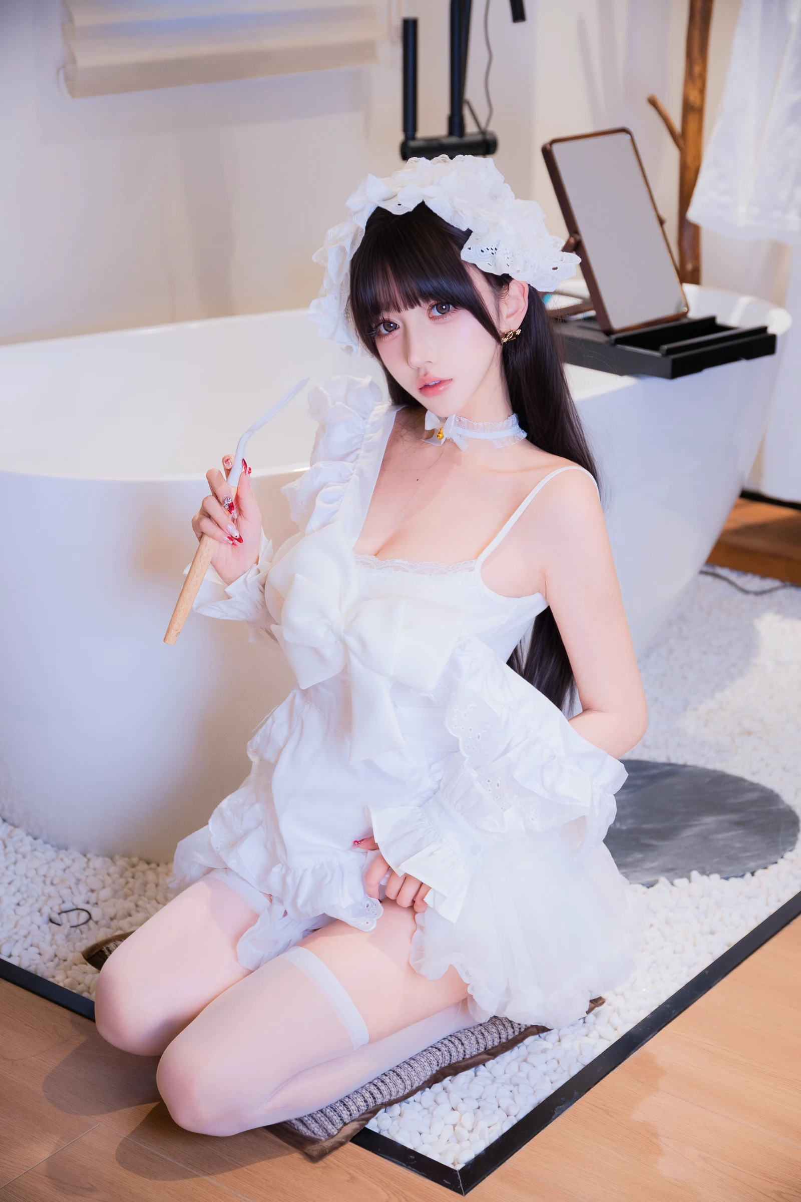 过期米线线喵《厨娘女仆》写真图集 21P｜在线预览与图包下载