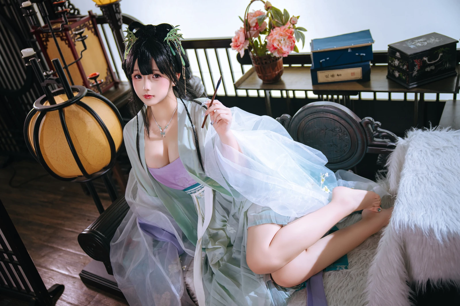 日奈娇《（椎名莜）NO.205 – 师姐》写真图集 172P｜在线预览与图包下载