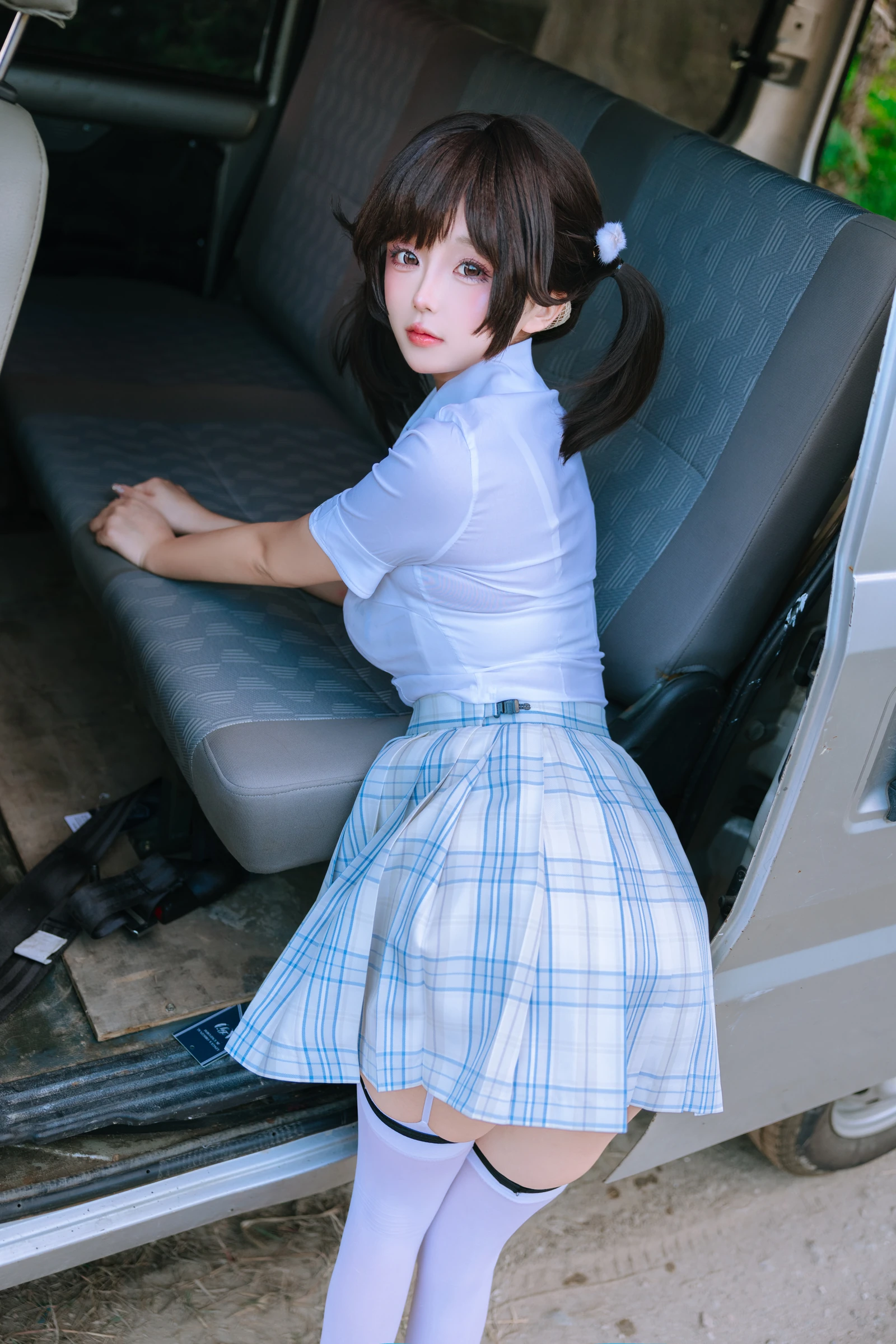 日奈娇《（椎名莜）NO.225 – 女高》写真图集 185P｜在线预览与图包下载