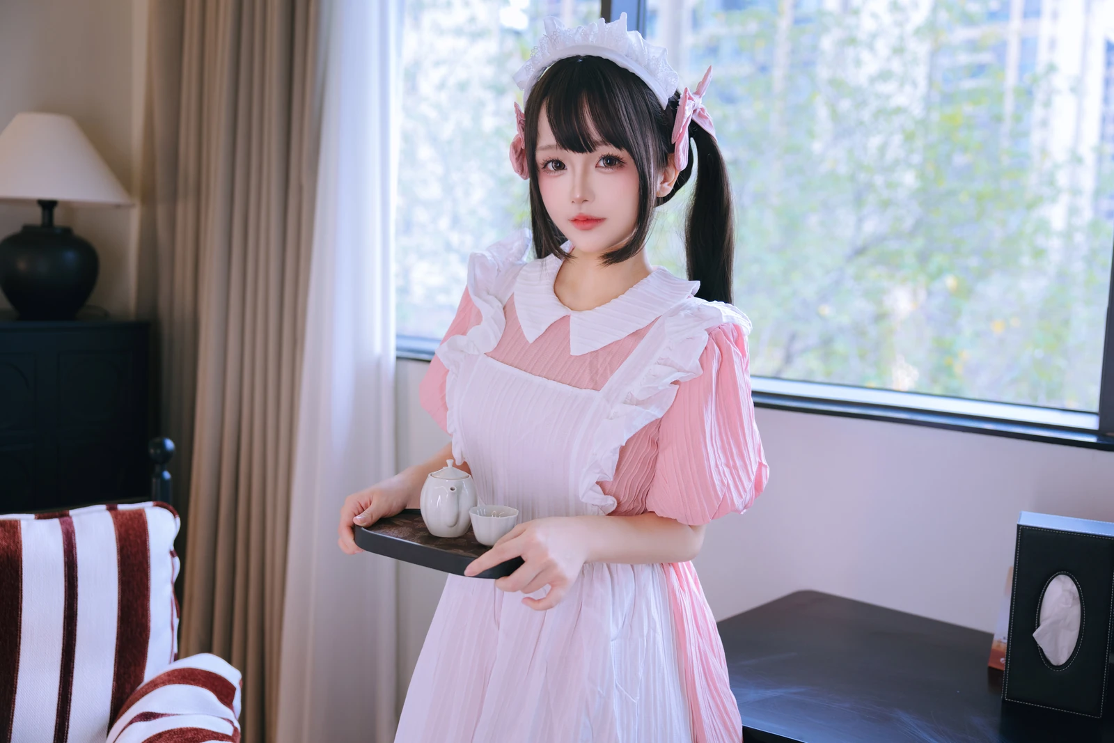 日奈娇《（椎名莜）NO.236 – 见习女仆》写真图集 211P｜在线预览与图包下载