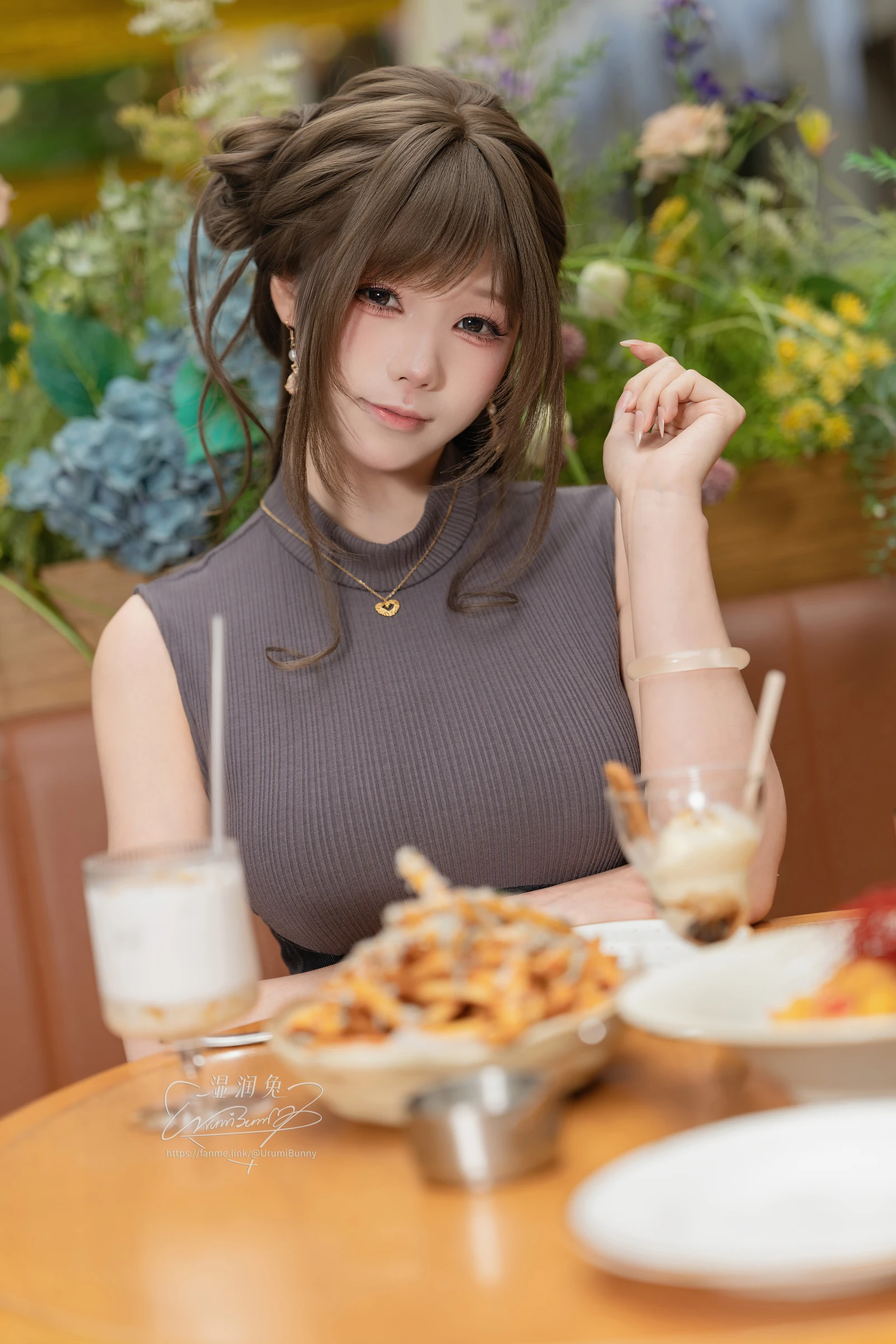Yiko湿润兔《2026年05月 网友的一日约会》写真图集 120P｜在线预览与图包下载